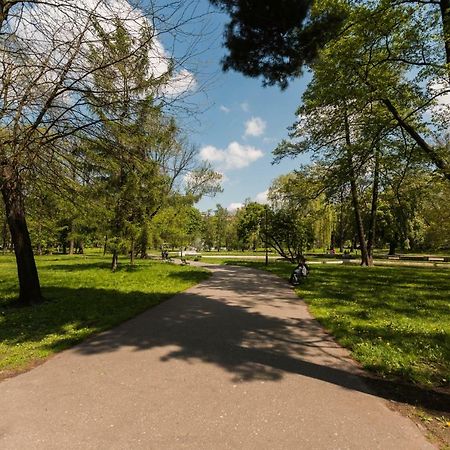 Garden Apartment Krakow Bagian luar foto