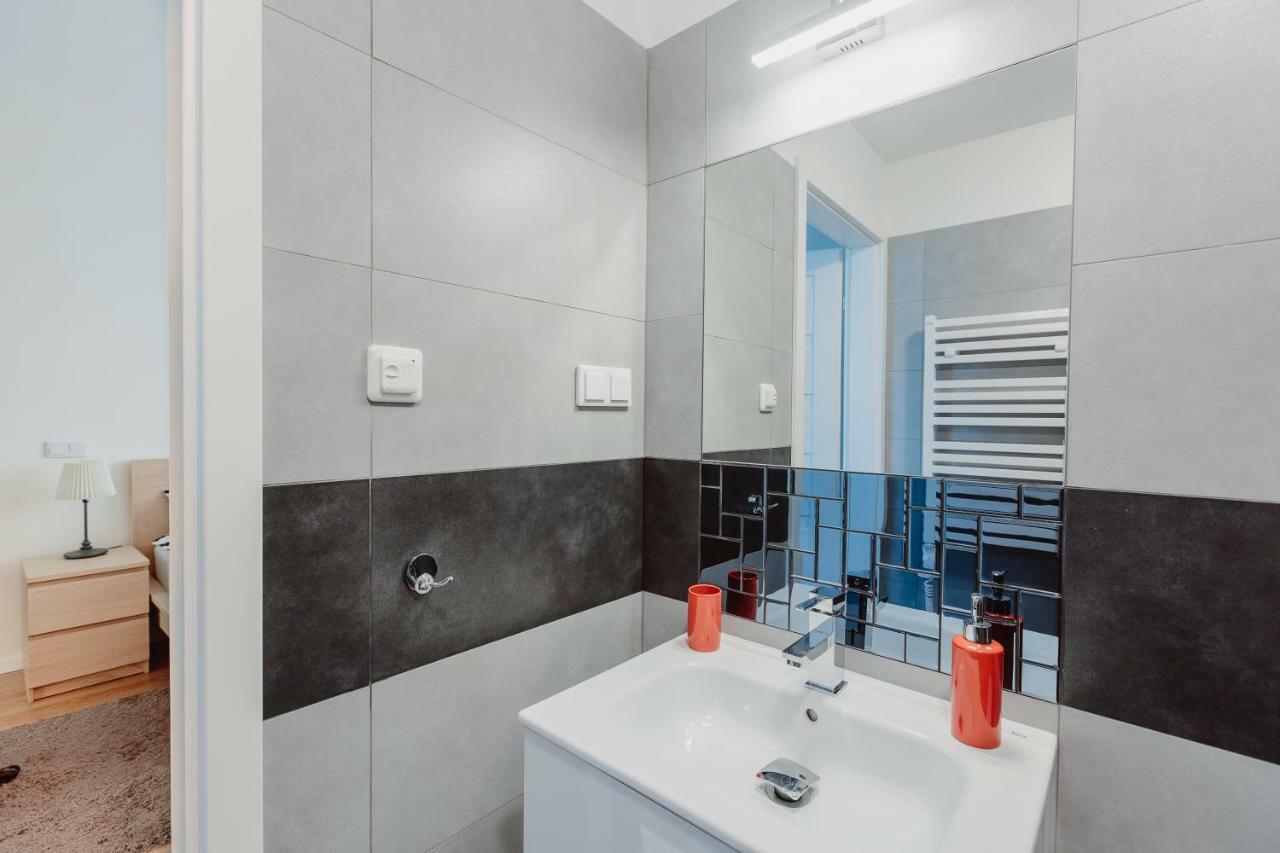 Garden Apartment Krakow Bagian luar foto