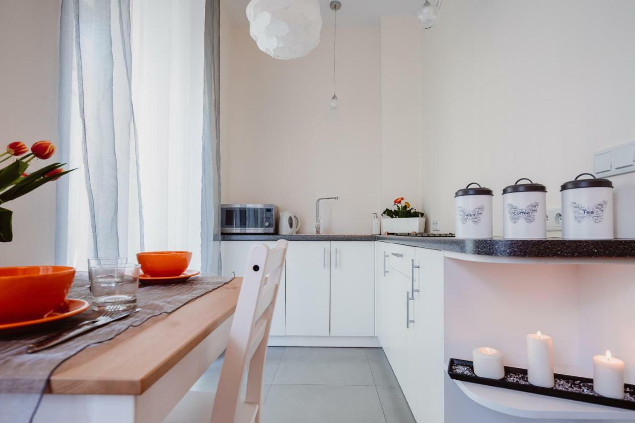 Garden Apartment Krakow Bagian luar foto